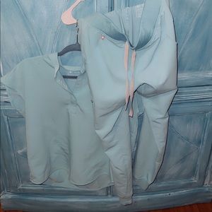 Women’s Seaglass Figs scrub set